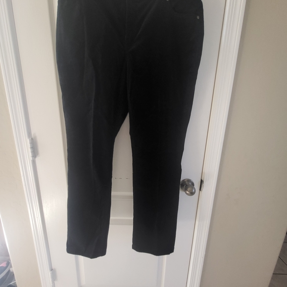 Charter Club Black Straight Leg Pants - Picture 5 of 6